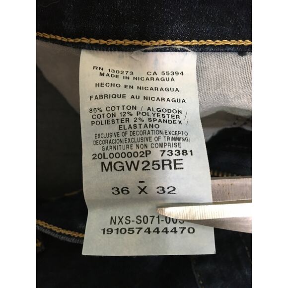 Wrangler Regular Fit MGW25RE 36X32 Straight Leg Dark Wash Mens Jeans - Picture 6 of 6